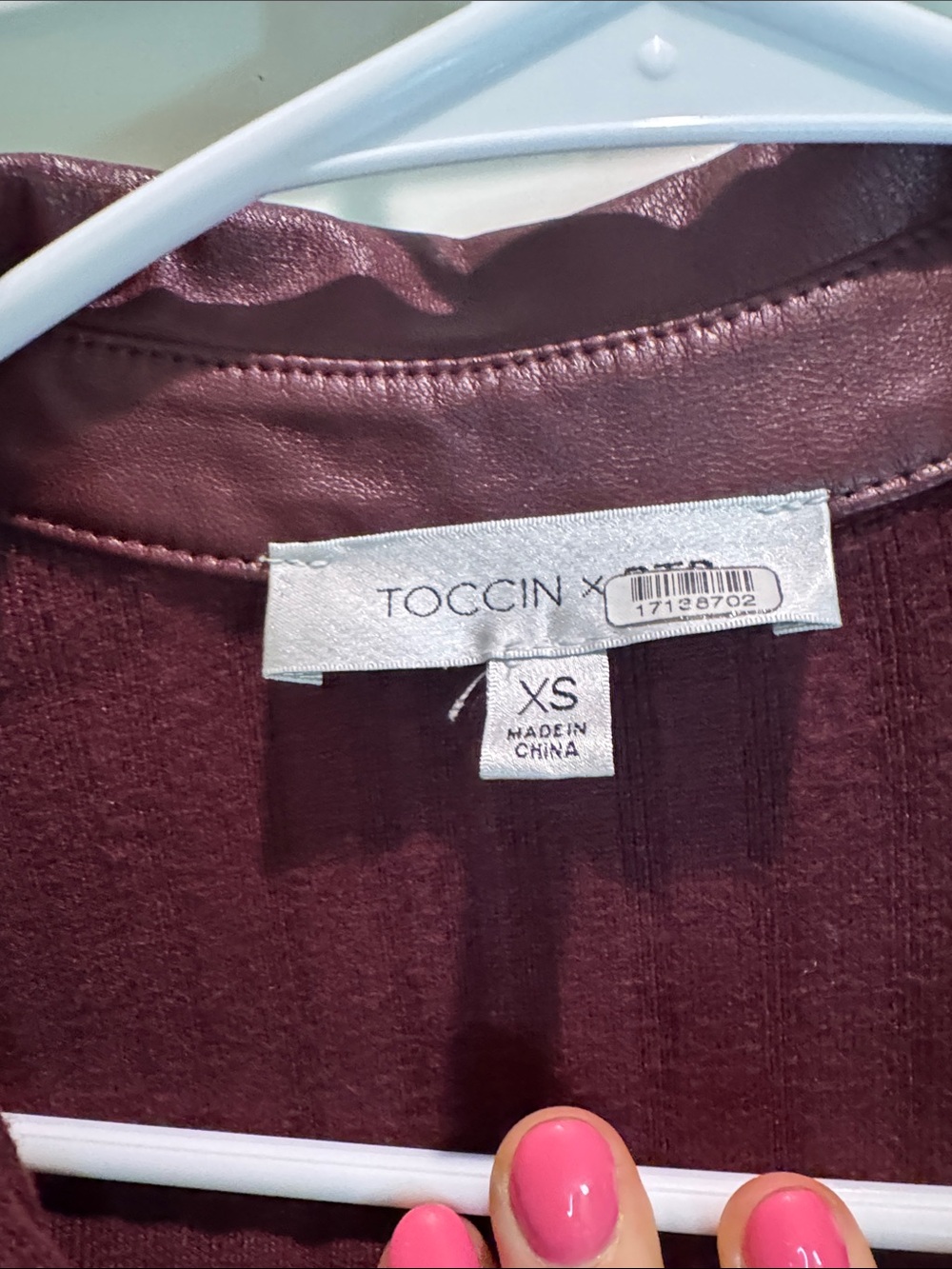 Long-Sleeve Burgundy Ribbed Button-Front Dress - Picture 5 of 5